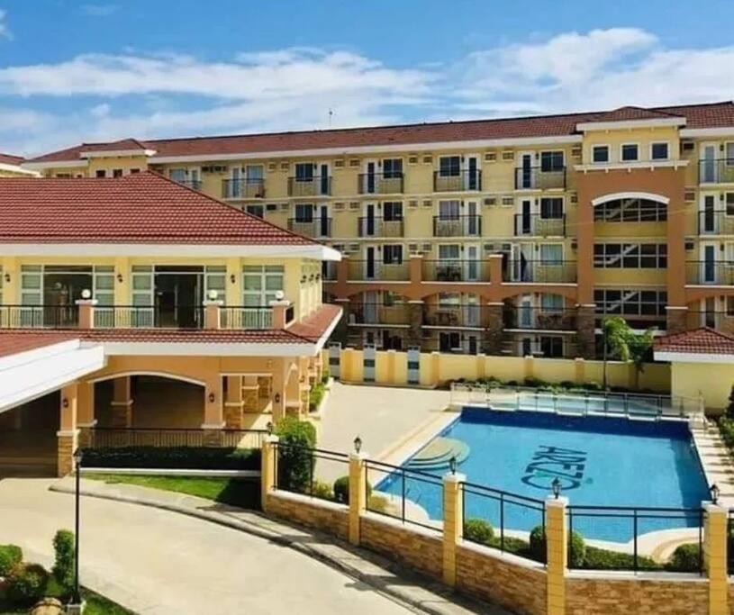 Ar02 1Bedroom Condo Unit With Free Pool, Hbo, Netflix & Wifi Davao City Exterior foto